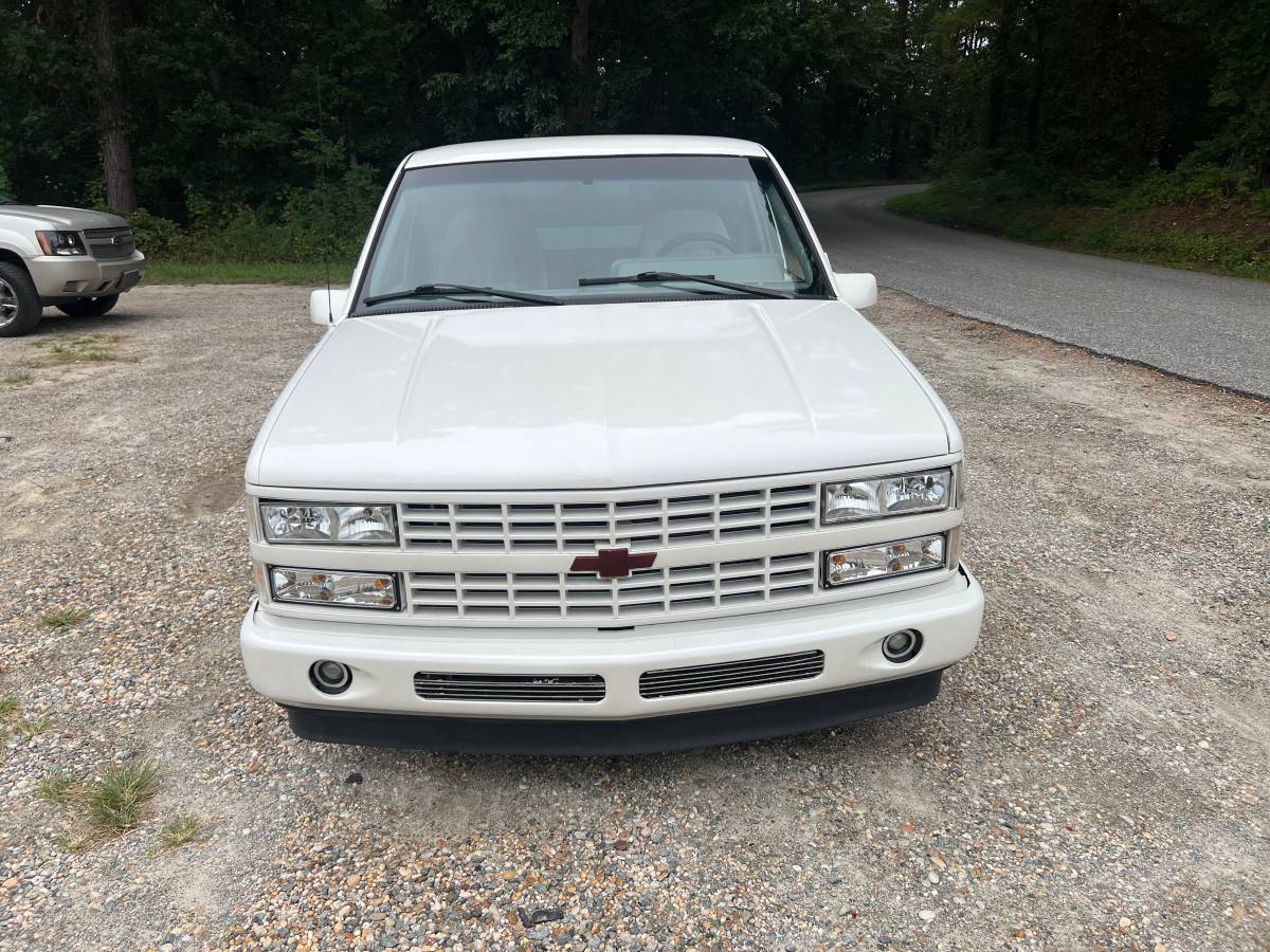 Chevrolet-c1500-1993-white-1