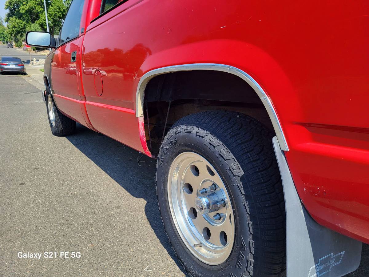 Chevrolet-c1500-pickup-2wd-1995-red-3