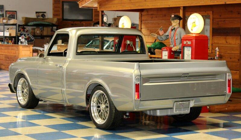 Chevrolet-c20-1969-3