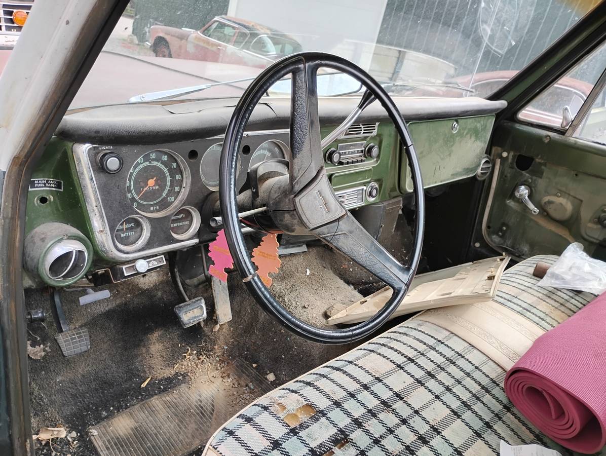 Chevrolet-c20-1972-13