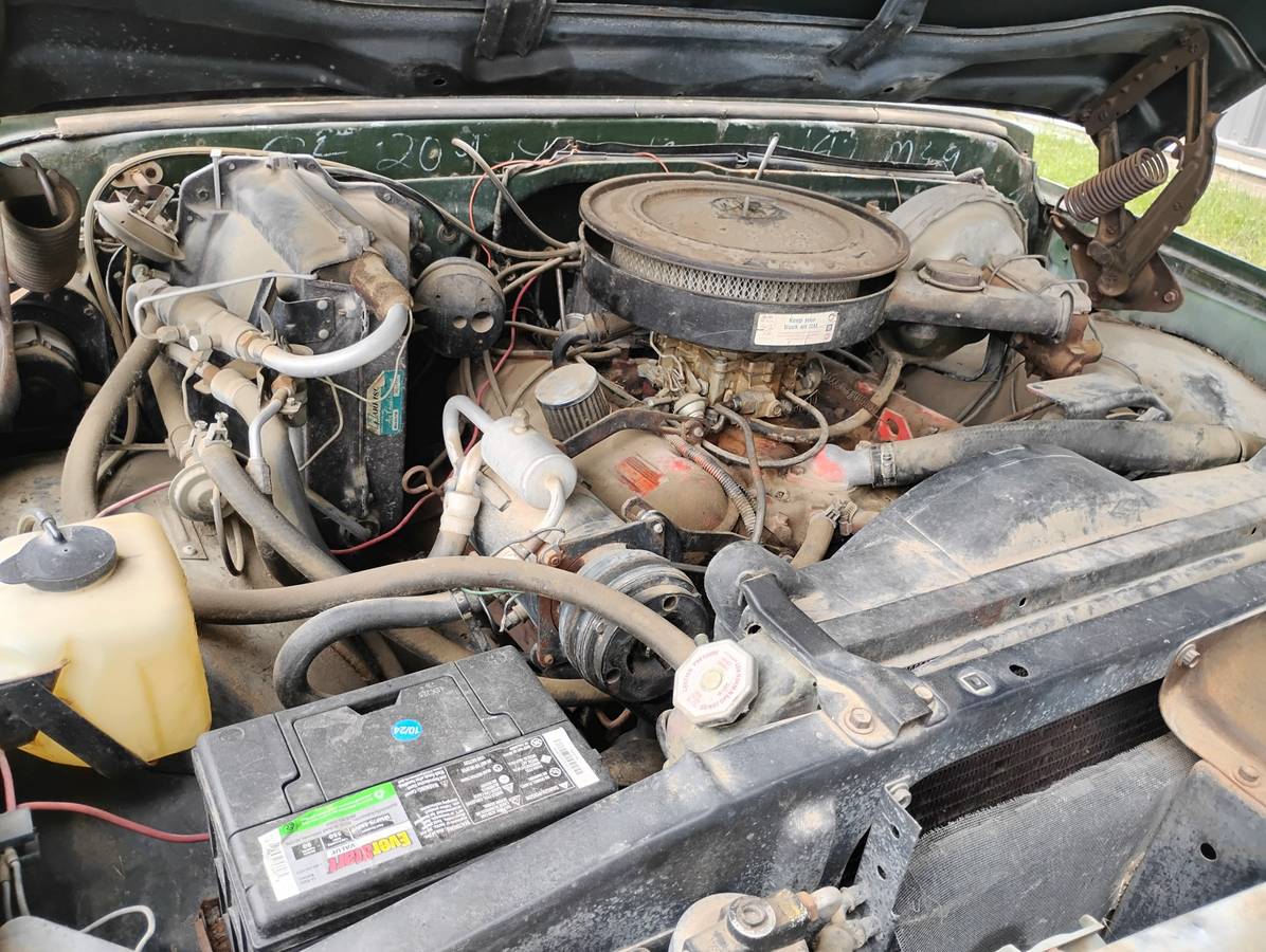 Chevrolet-c20-1972-4