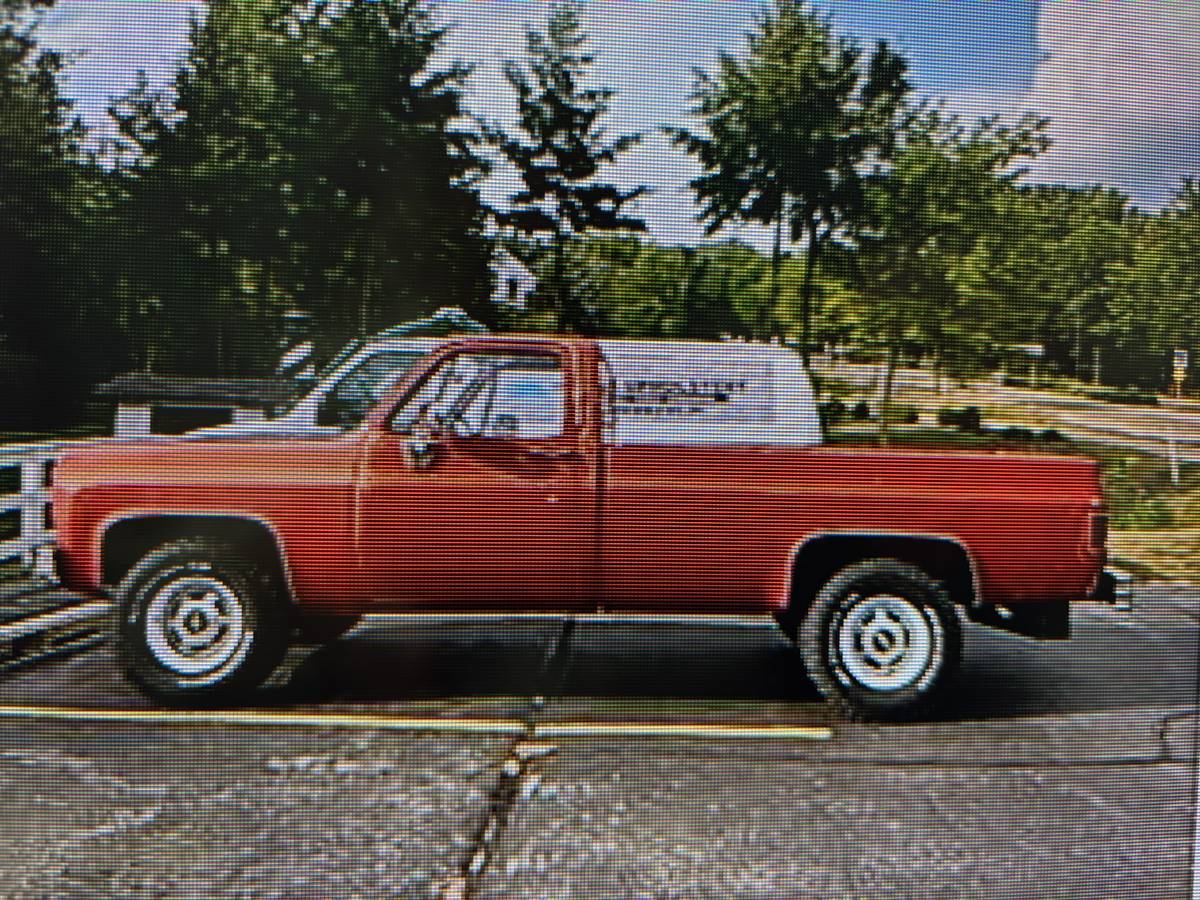 Chevrolet-c20-1973-red-5