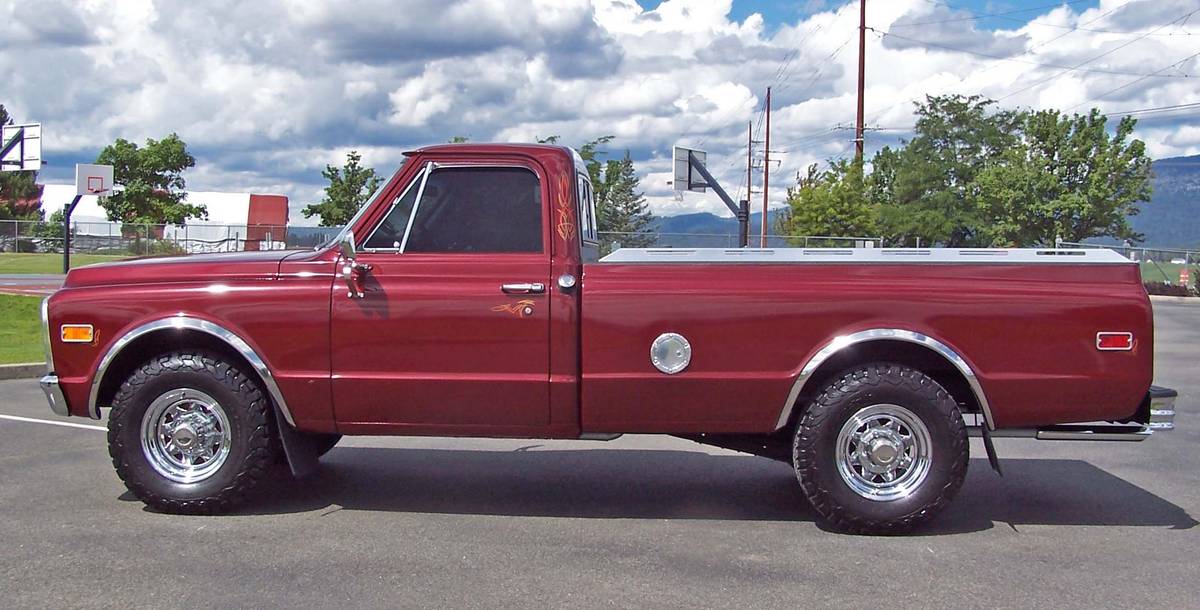 Chevrolet-c20-pick-up-1969-custom-16