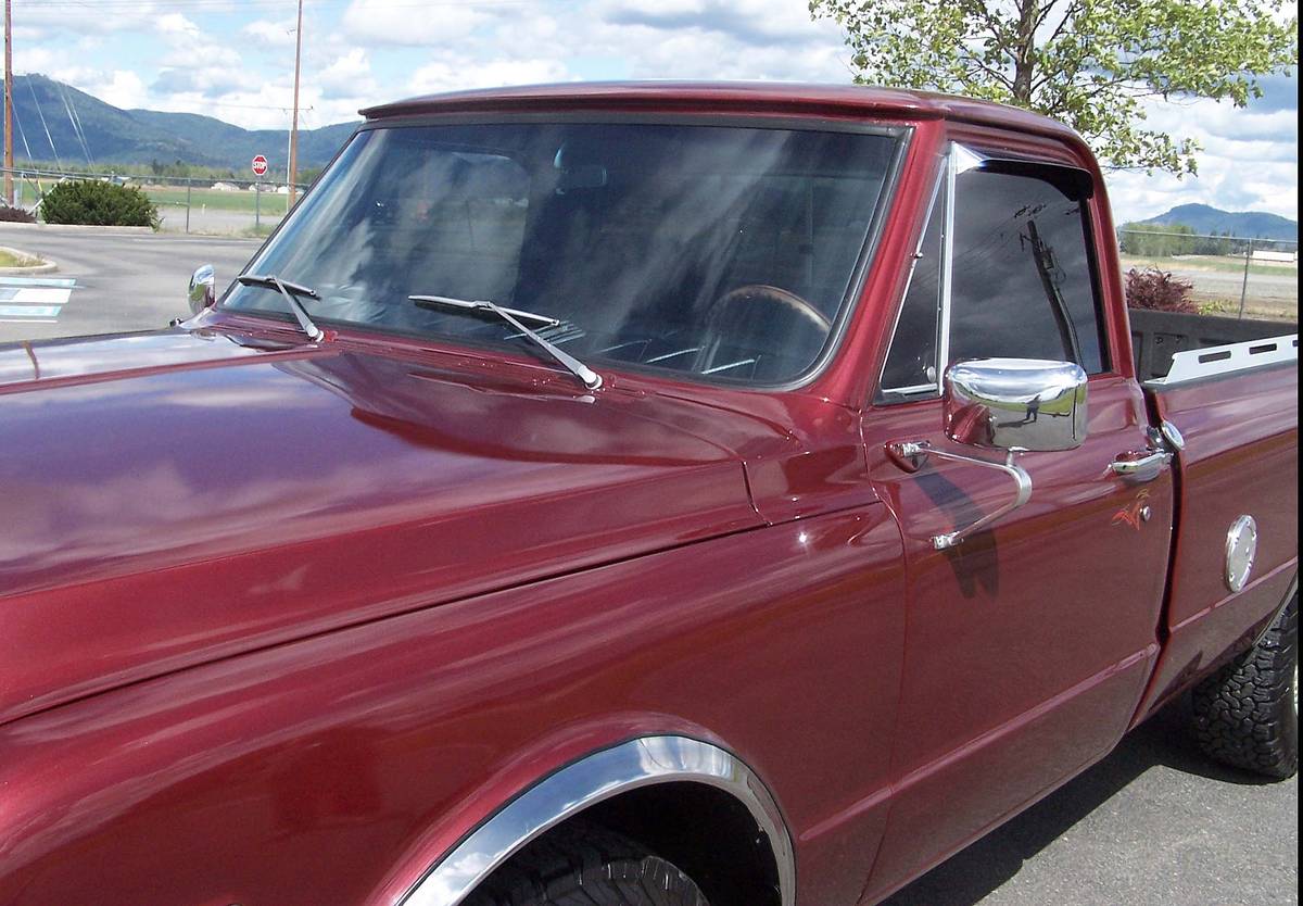 Chevrolet-c20-pick-up-1969-custom-18