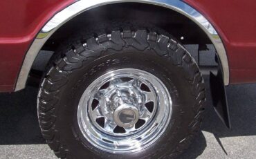 Chevrolet-c20-pick-up-1969-custom-22