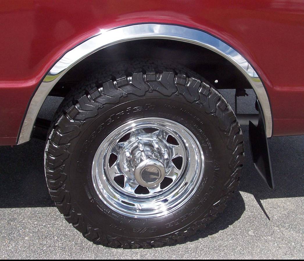Chevrolet-c20-pick-up-1969-custom-22