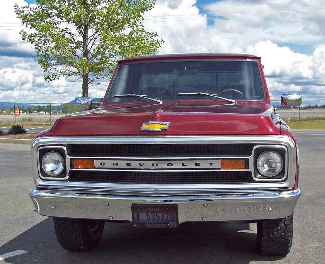 Chevrolet-c20-pick-up-1969-custom-3