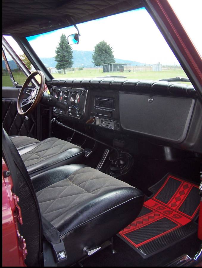 Chevrolet-c20-pick-up-1969-custom-8