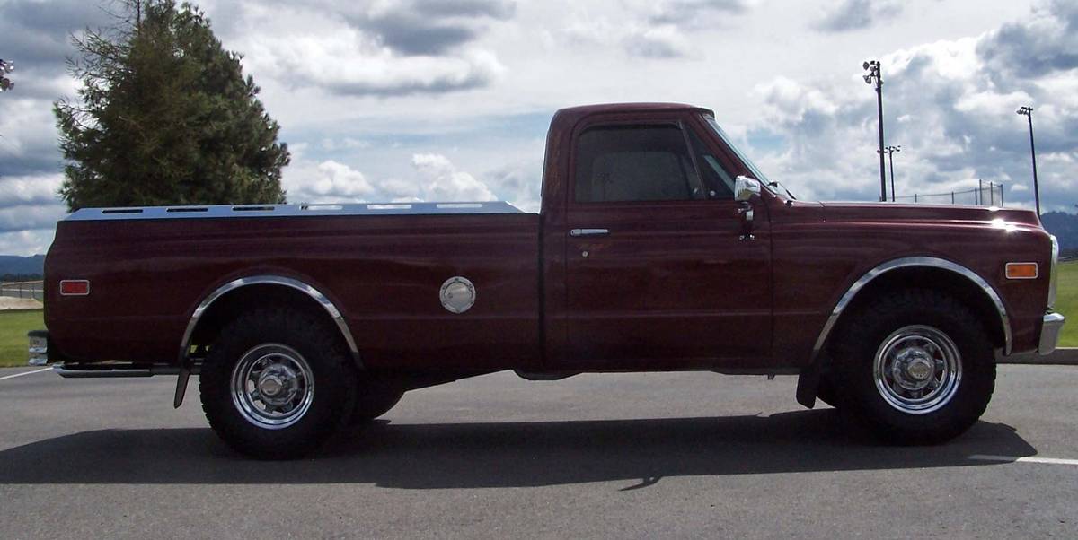 Chevrolet-c20-pick-up-1969-custom