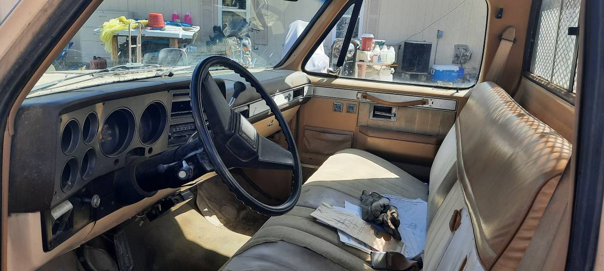 Chevrolet-c30-1985-custom-7