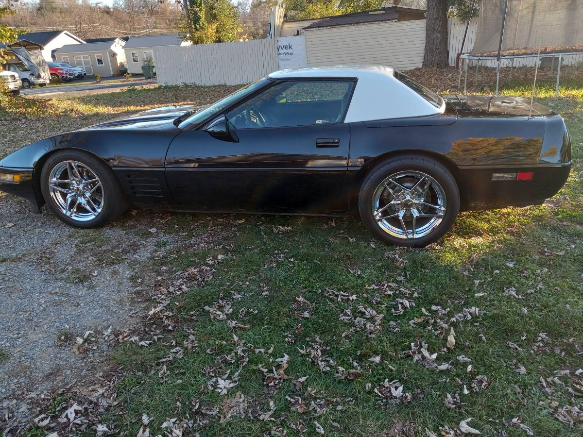 Chevrolet-c4-corvette-1994-black-6
