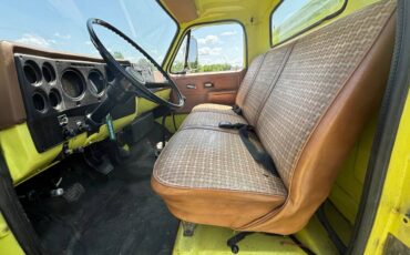 Chevrolet-c65-1978-yellow-2