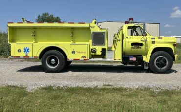 Chevrolet-c65-pumper-truck-1978-yellow-1