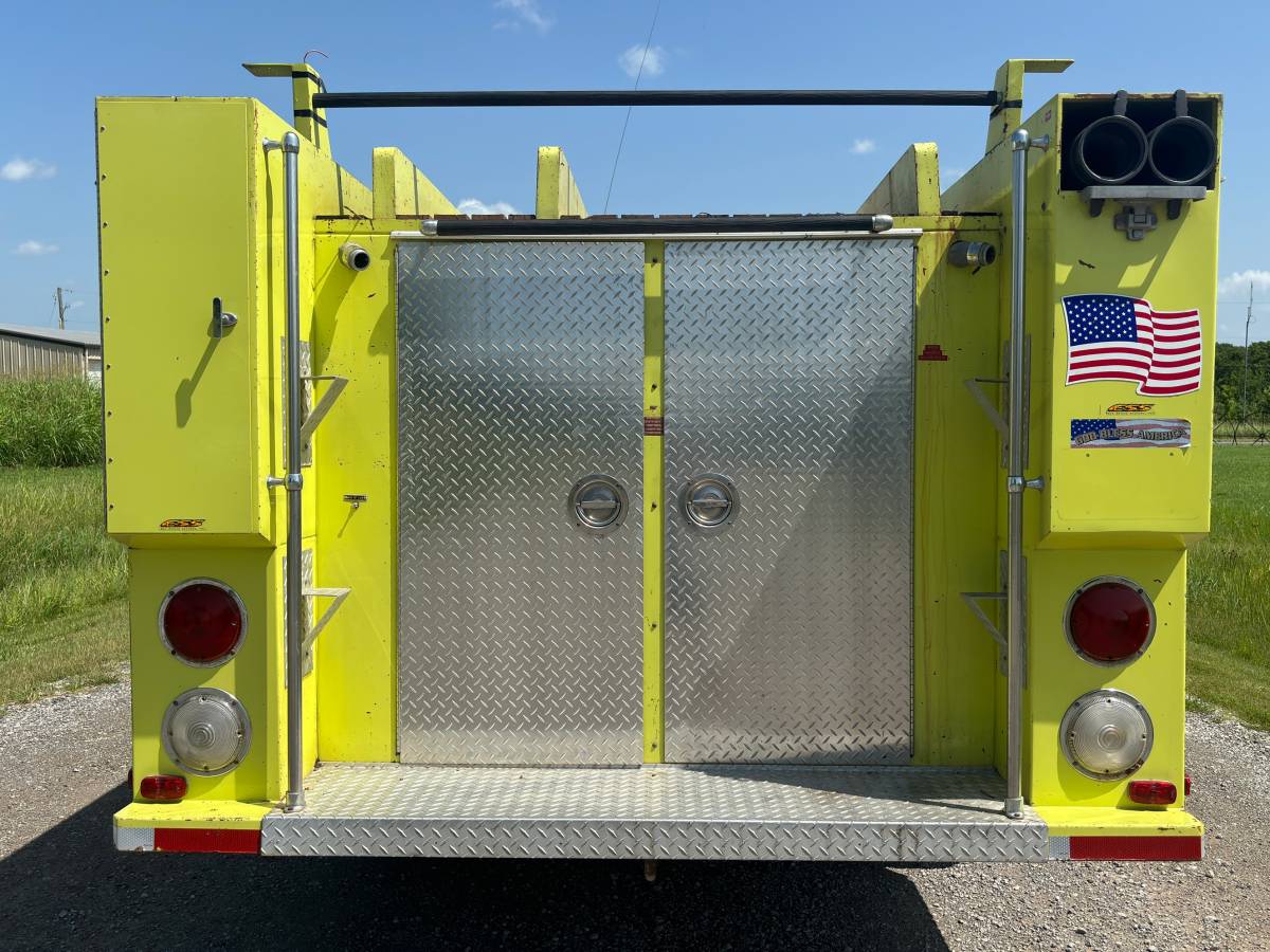 Chevrolet-c65-pumper-truck-1978-yellow-4
