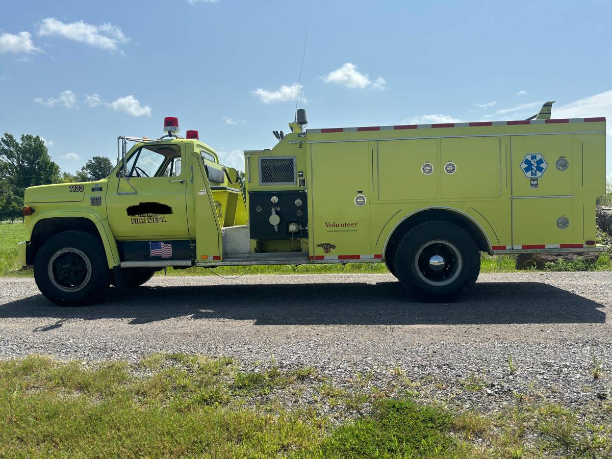 Chevrolet-c65-pumper-truck-1978-yellow-6