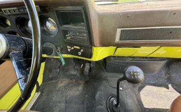 Chevrolet-c70-1985-yellow-11