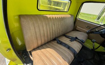 Chevrolet-c70-1985-yellow-12