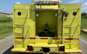 Chevrolet-c70-tank-truck-1985-yellow-2
