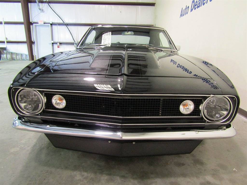 Chevrolet-camaro-1967-black-16