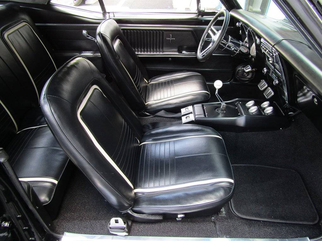 Chevrolet-camaro-1967-black-19