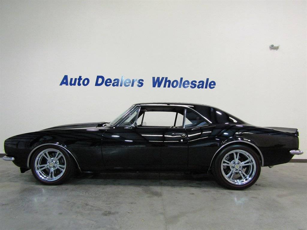 Chevrolet-camaro-1967-black-9