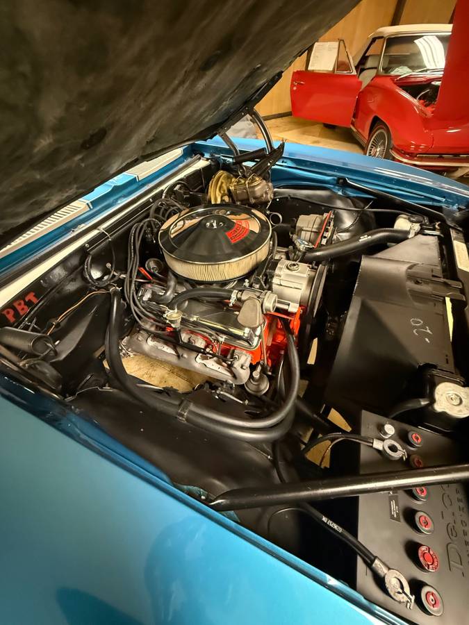 Chevrolet-camaro-1968-blue-12