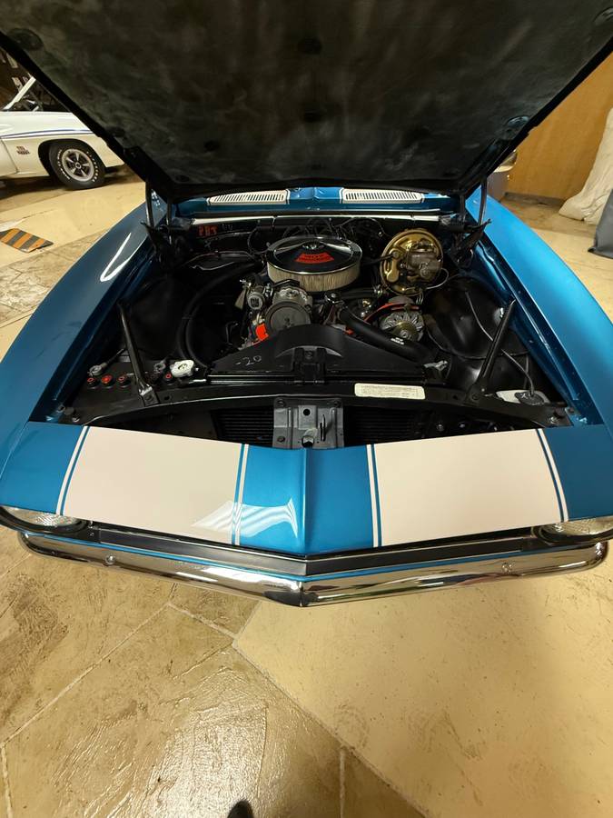 Chevrolet-camaro-1968-blue-13