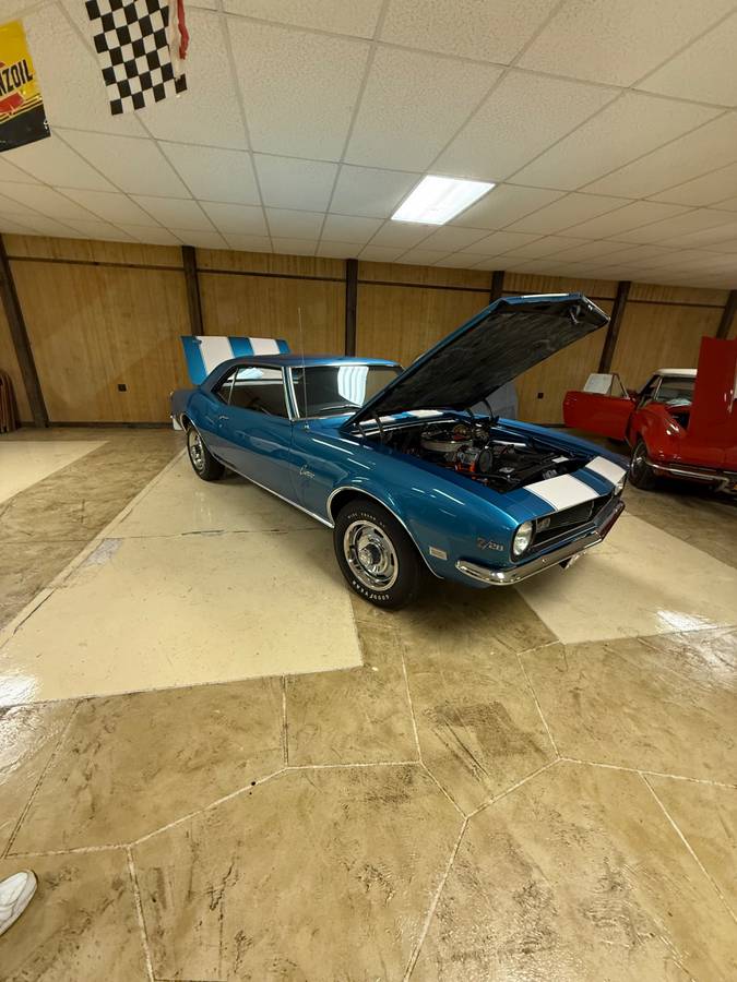 Chevrolet-camaro-1968-blue-15