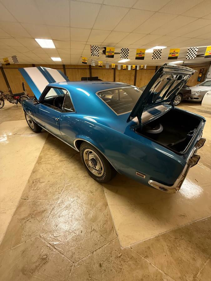 Chevrolet-camaro-1968-blue-6