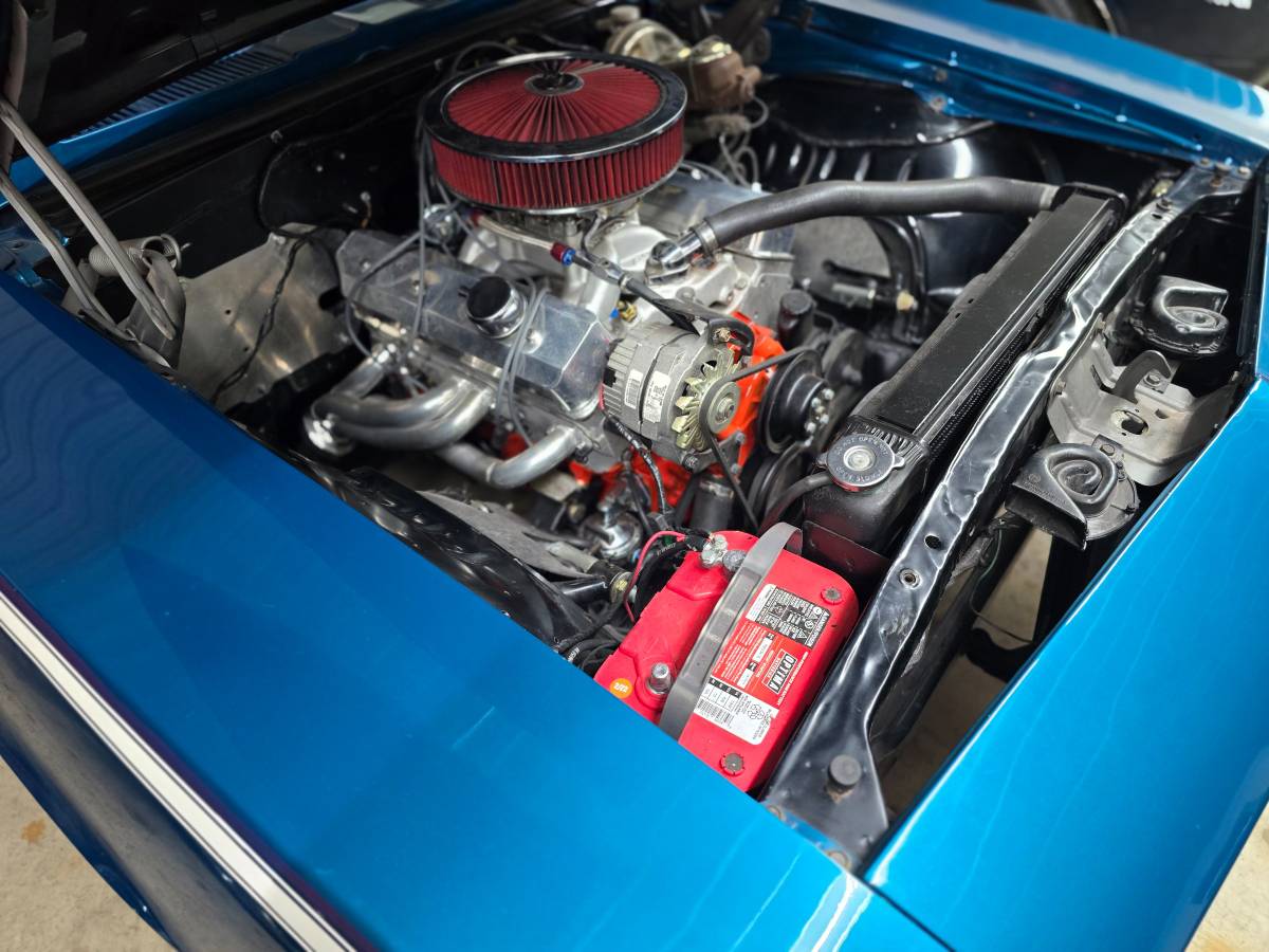 Chevrolet-camaro-1969-blue-17