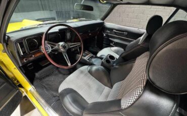 Chevrolet-camaro-1969-yellow-1