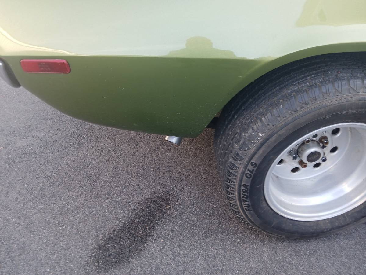 Chevrolet-camaro-1971-green-20
