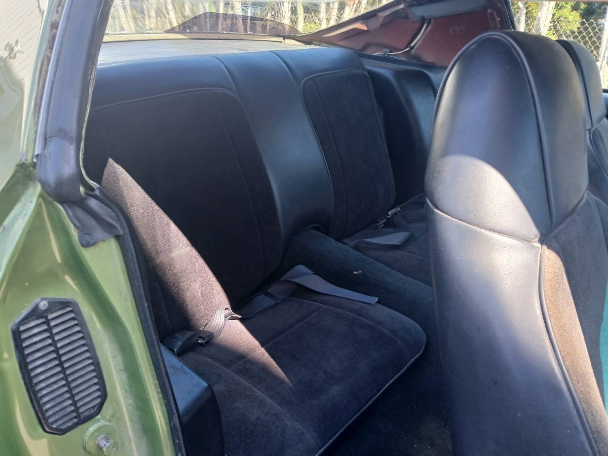 Chevrolet-camaro-1971-green-3