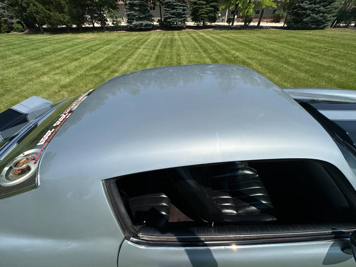 Chevrolet-camaro-1971-silver-18