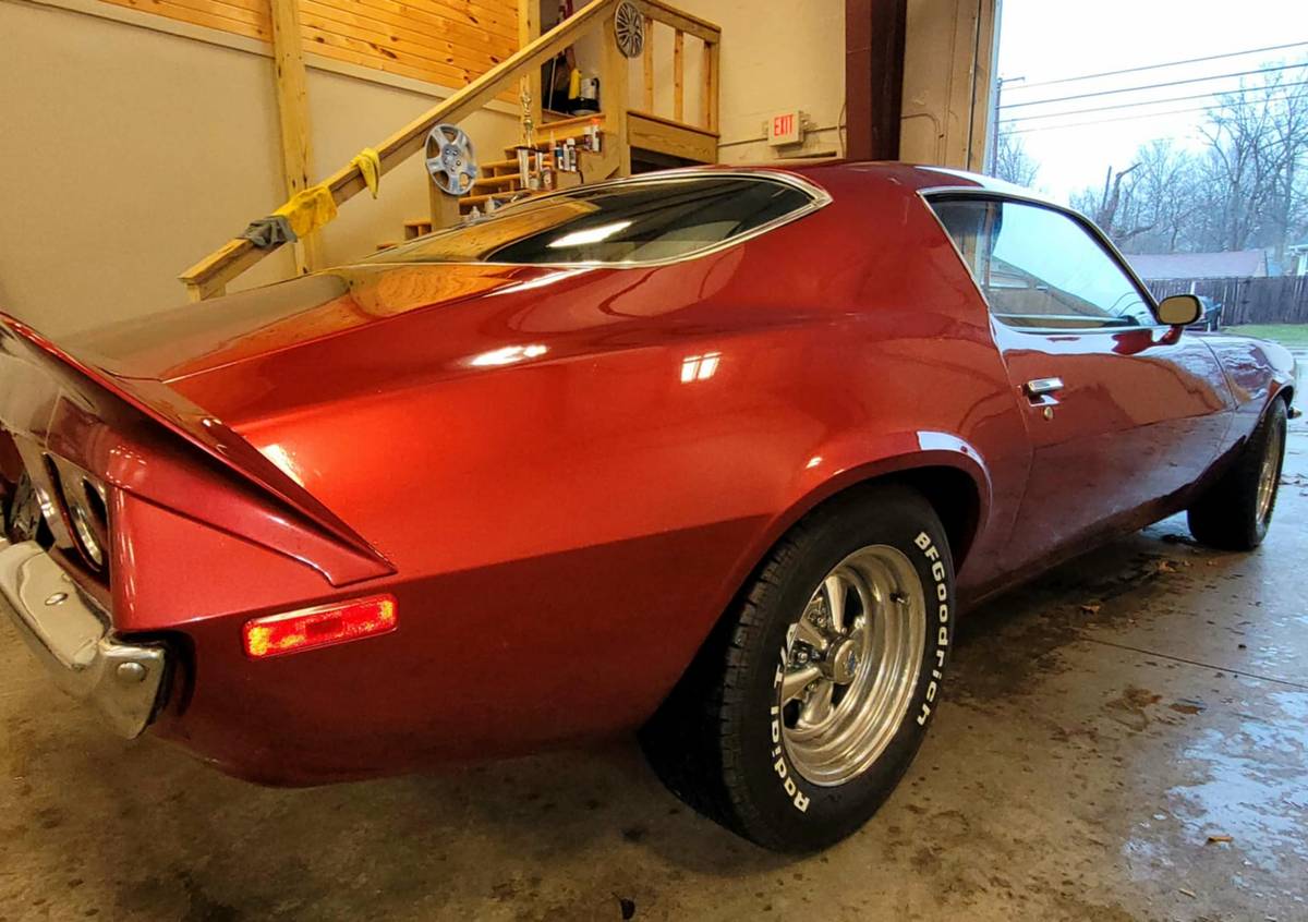 Chevrolet-camaro-1973-custom-3