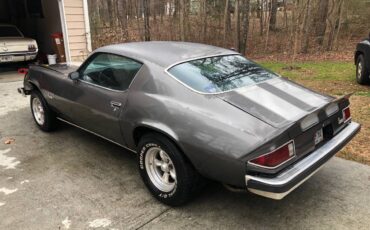 Chevrolet-camaro-1974-grey-1