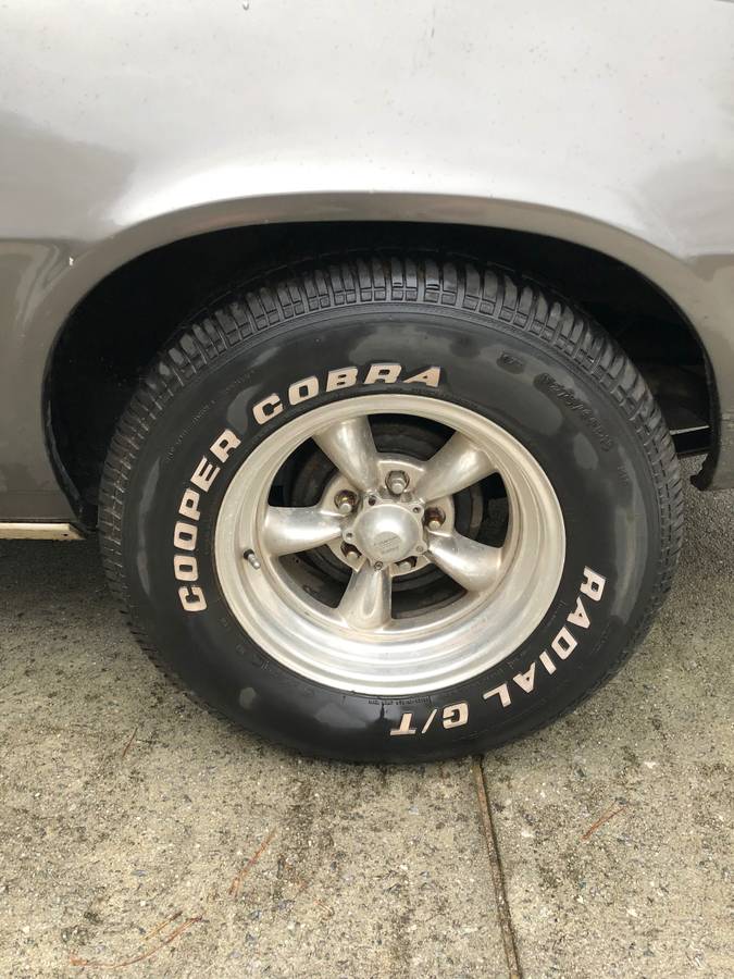 Chevrolet-camaro-1974-grey-12