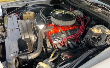 Chevrolet-camaro-1976-8