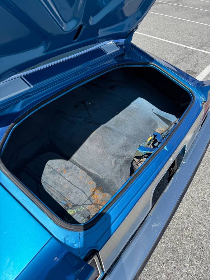 Chevrolet-camaro-1976-blue-34