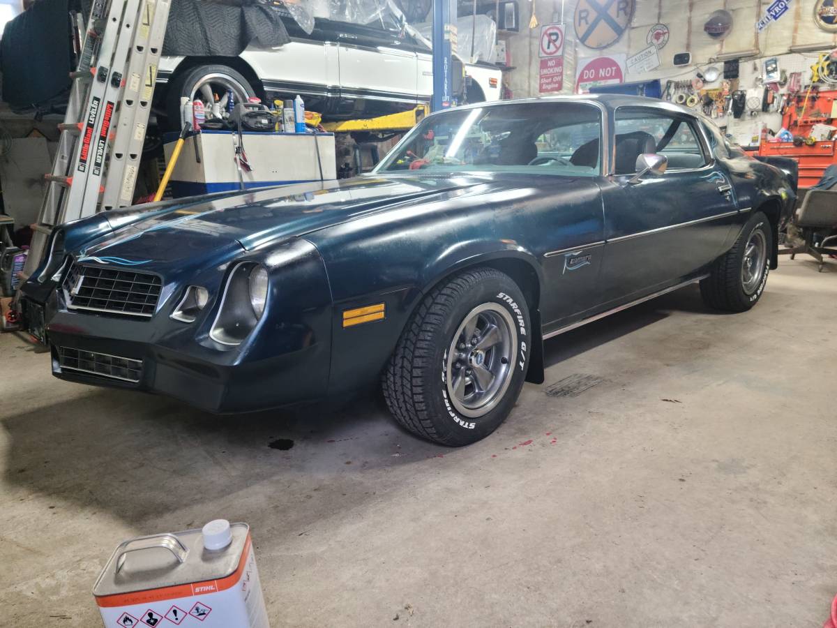 Chevrolet-camaro-1979-blue-3
