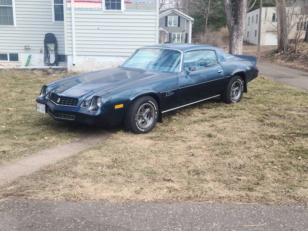 Chevrolet-camaro-1979-blue