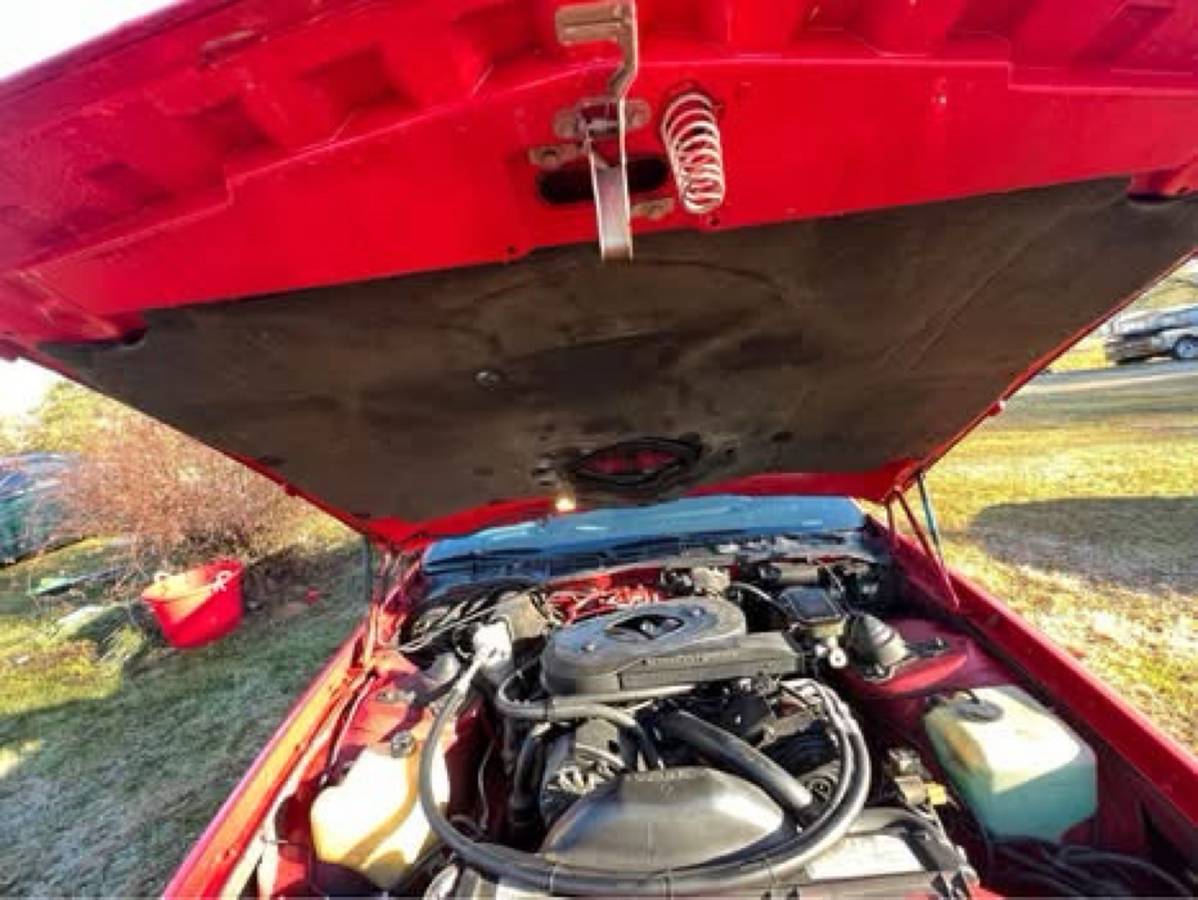 Chevrolet-camaro-1982-red-5