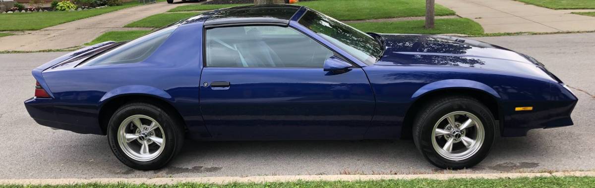 Chevrolet-camaro-1984-blue