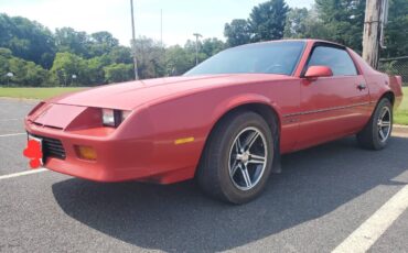 Chevrolet-camaro-1985-red-14