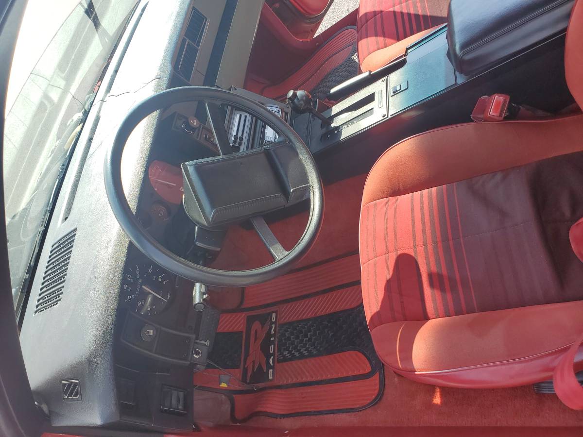 Chevrolet-camaro-1985-red-21