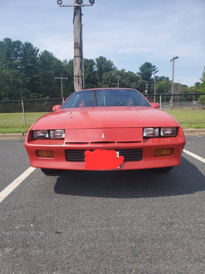 Chevrolet-camaro-1985-red-4