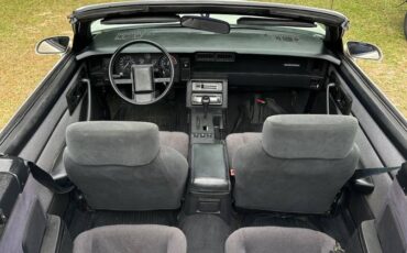 Chevrolet-camaro-1989-white-2