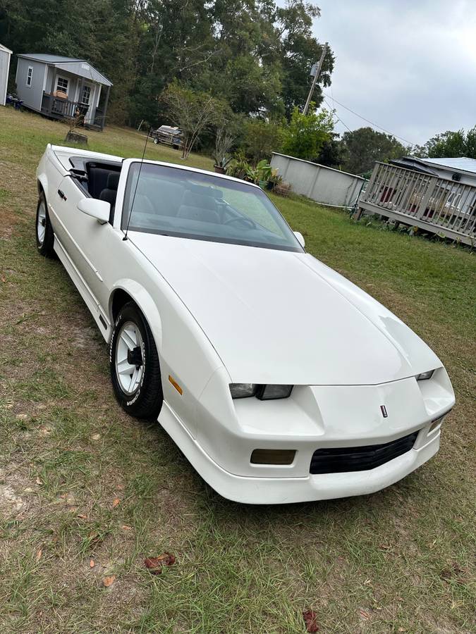 Chevrolet-camaro-1989-white-9