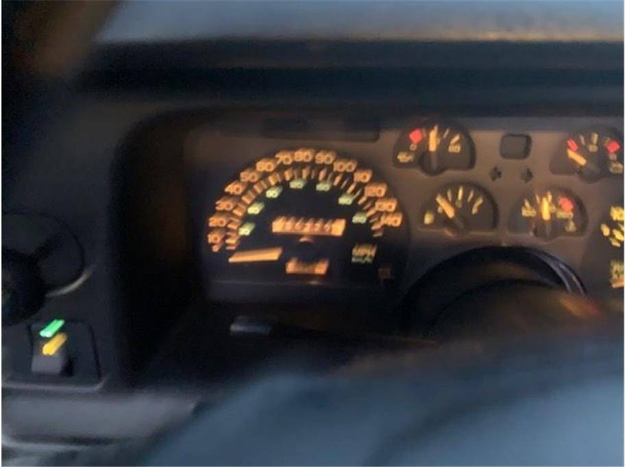 Chevrolet-camaro-1990-17