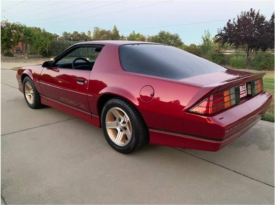 Chevrolet-camaro-1990-3